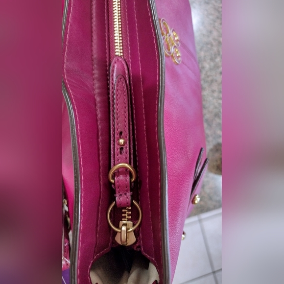 NWT  Coach Colette bag fuchsia color natural leather with Brass metal - Picture 6 of 17